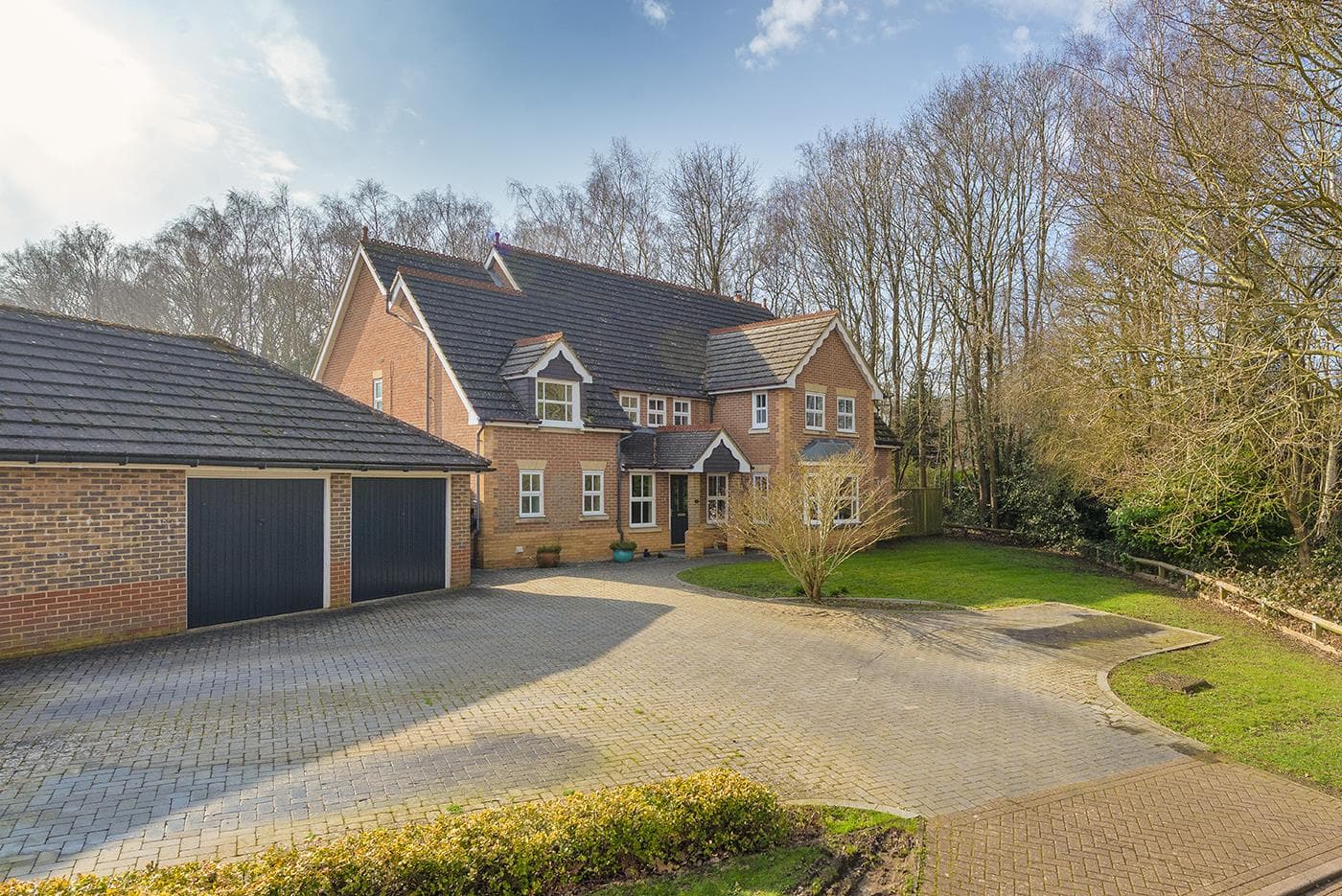 Stirling Road, Kings Hill