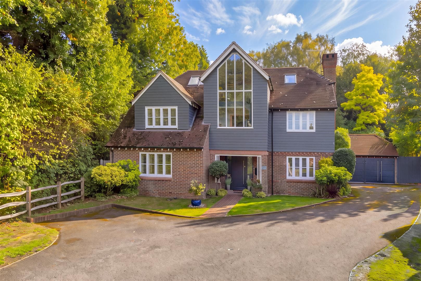 Sportsmans Cottages, Kings Hill, West Malling, ME19 4PH